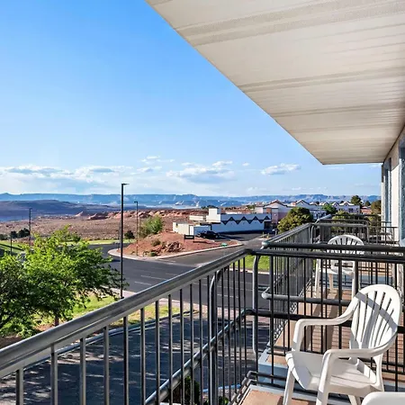 Travelodge By Wyndham Page, View Of Lake Powell Exterior photo