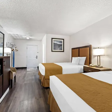 Travelodge By Wyndham Page, View Of Lake Powell Exterior photo