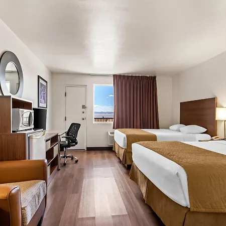 Travelodge By Wyndham Page, View Of Lake Powell Exterior photo