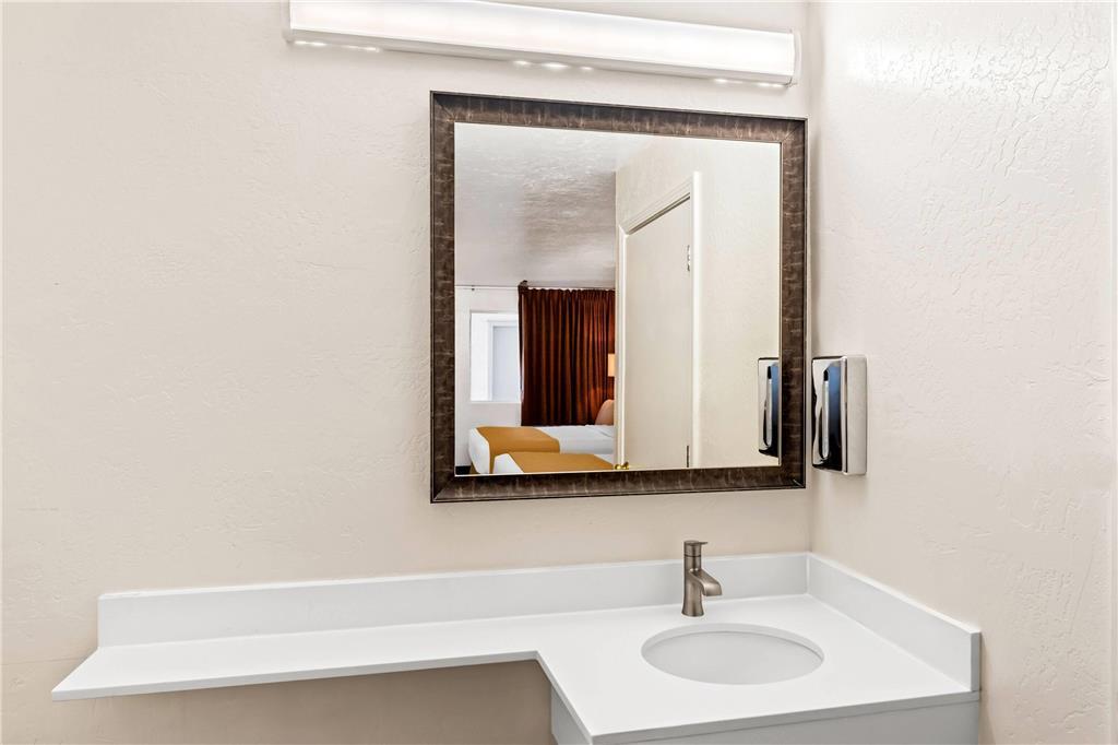 Travelodge By Wyndham Page, View Of Powell Motel 2*