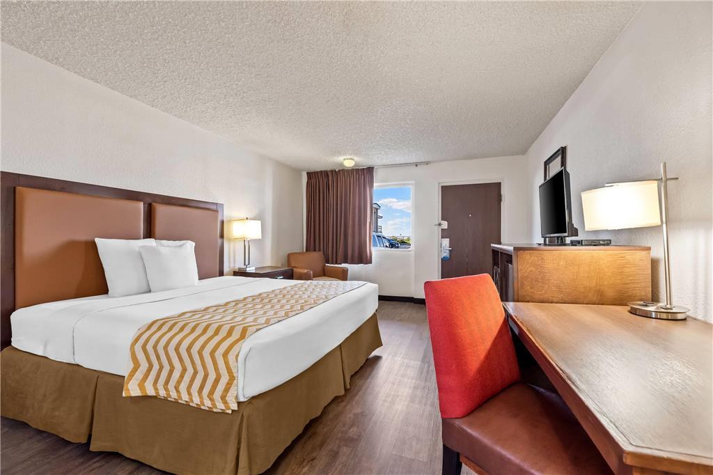Travelodge By Wyndham Page, View Of Powell 2*