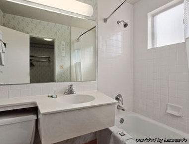 Travelodge By Wyndham Page, View Of Powell Motel 2*