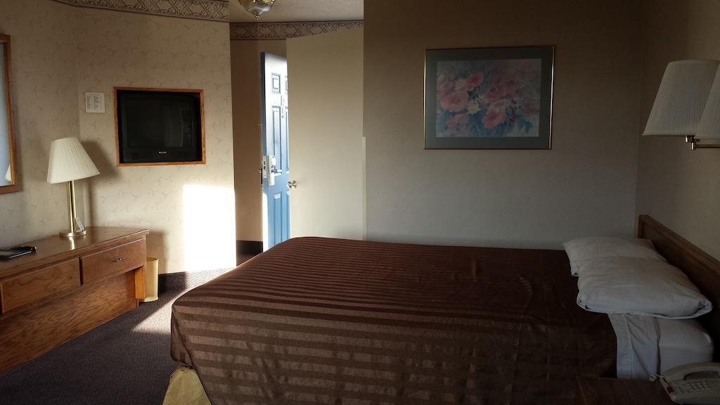 Motel Travelodge By Wyndham Page, View Of Powell Page