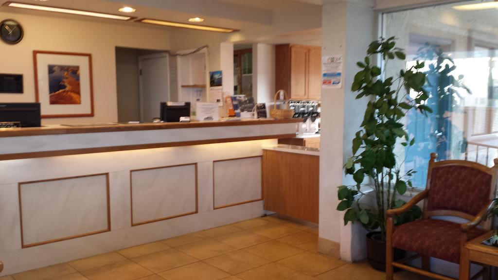 Travelodge By Wyndham Page, View Of Powell Motel 2*