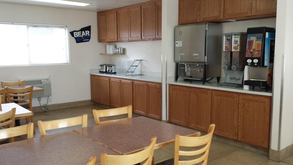 Travelodge By Wyndham Page, View Of Lake Powell 2*